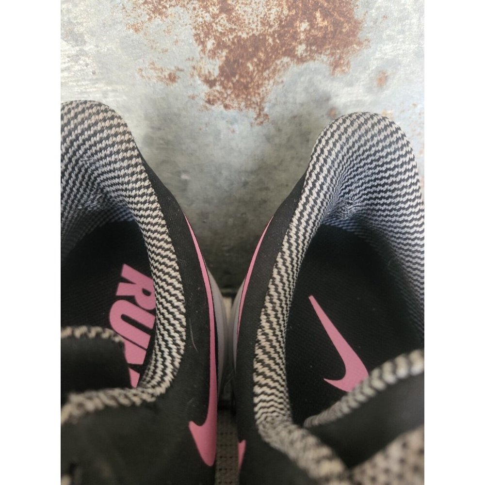 Size 9.5 - Nike Air Zoom Winflo Black Lotus Pink - Picture 3 of 7